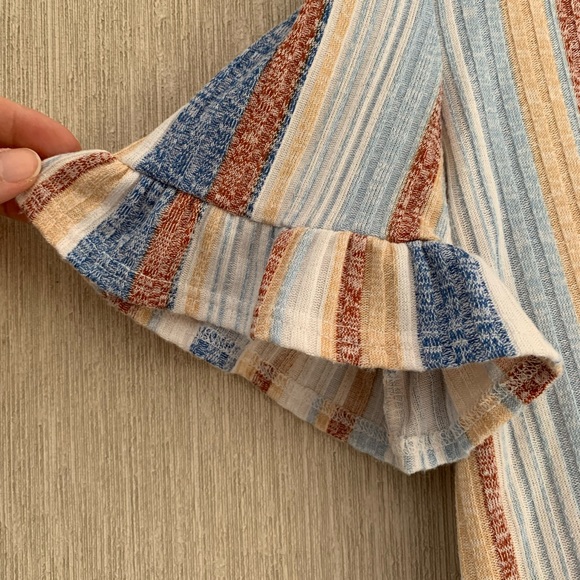 W5 Size Small Striped Blouse - Picture 4 of 5